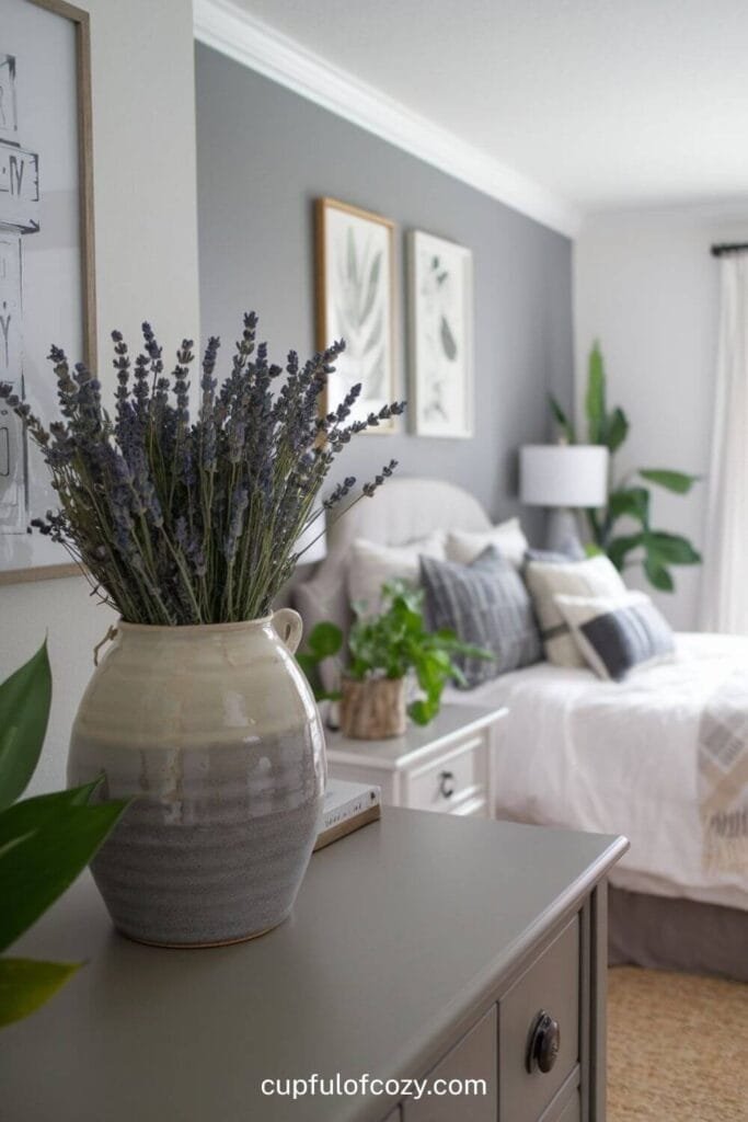 Grey Ceramic Vase for Simple Elegance