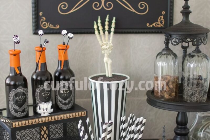 12 Pumpkin Spice & Everything Nice Coffee Bar for Spooky-cute Halloween Celebration